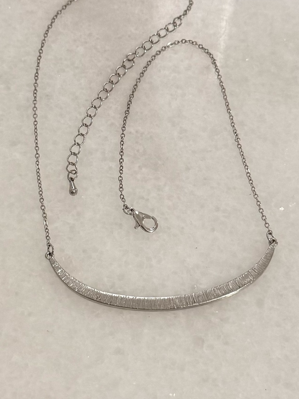 ✔Silvertone Curved Bar Necklace with Sparkling Stones - Picture 4 of 5